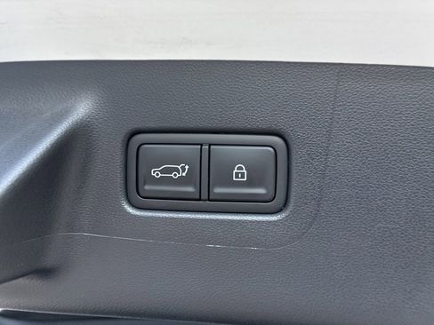 Certified 2025 Hyundai Santa Fe XRT image 21