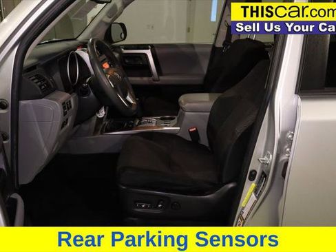 Used 2013 Toyota 4Runner SR5 w/ Convenience Pkg image 18