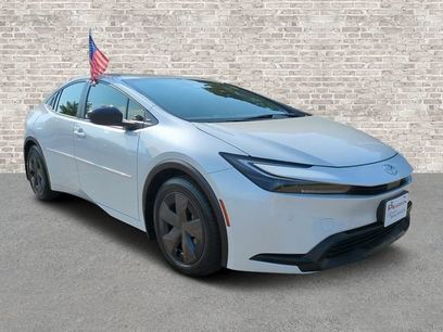 Used 2025 Toyota Prius LE