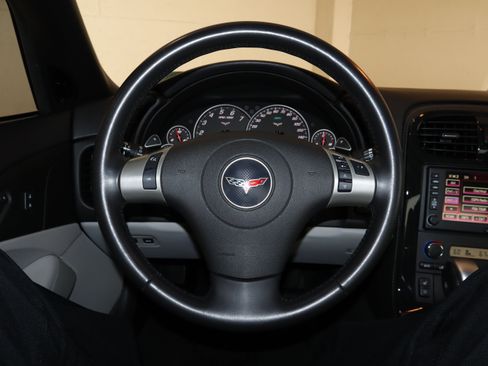 Used 2011 Chevrolet Corvette Grand Sport w/ Preferred Equipment Group RWD image 25