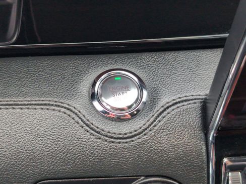 Used 2022 Lincoln Navigator L Reserve image 19