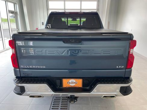Used 2024 Chevrolet Silverado 1500 LTZ AWD/4WD image 4