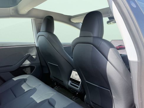 Used 2025 Tesla Model 3 RWD image 35