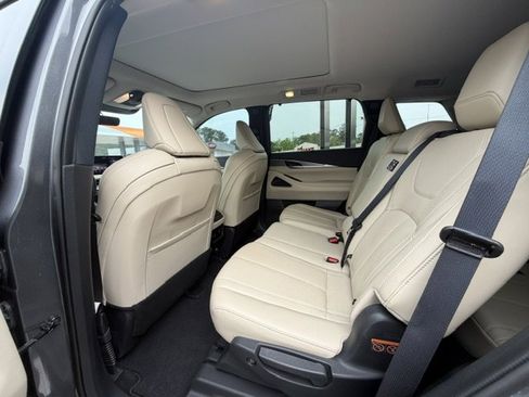 Used 2024 INFINITI QX60 Luxe FWD image 10