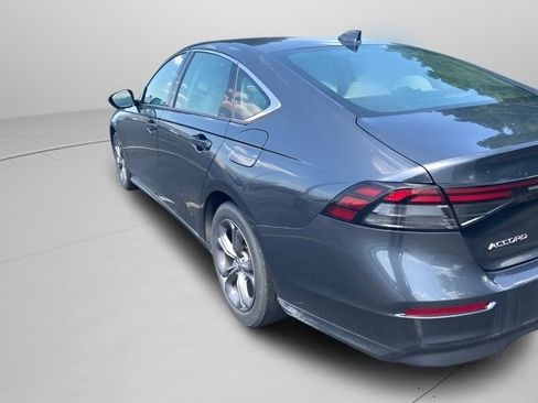 Used 2024 Honda Accord EX image 12