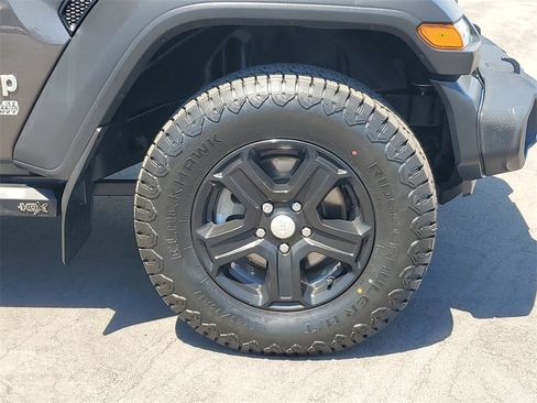 Used 2021 Jeep Wrangler Unlimited Sport image 5