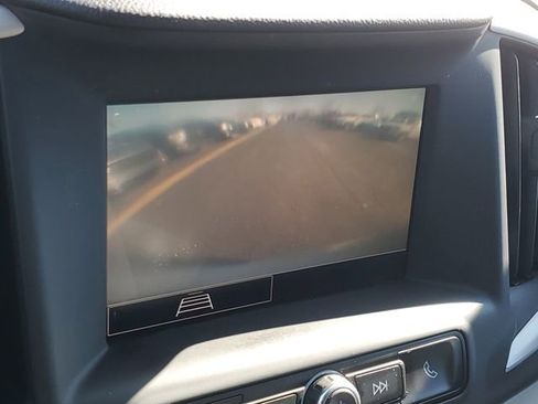 Certified 2023 GMC Terrain SLE w/ Driver Convenience Package image 26