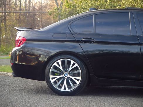 Used 2016 BMW 535i xDrive Sedan w/ Driver Assistance Package image 25