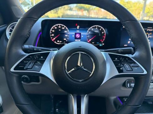 Certified 2025 Mercedes-Benz GLB 250 GLB 250 4D Sport Utility image 28