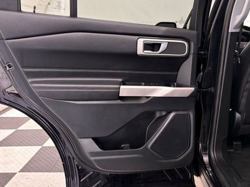 Used 2023 Ford Explorer XLT w/ Equipment Group 202A image 17