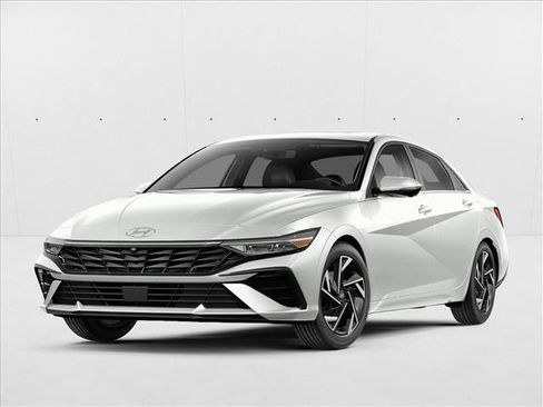 Used 2024 Hyundai Elantra Limited FWD image 1