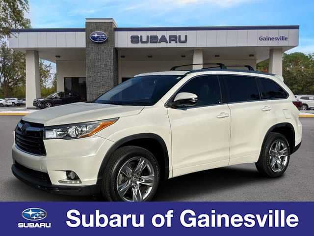 Used 2015 Toyota Highlander Limited Platinum FWD image 1