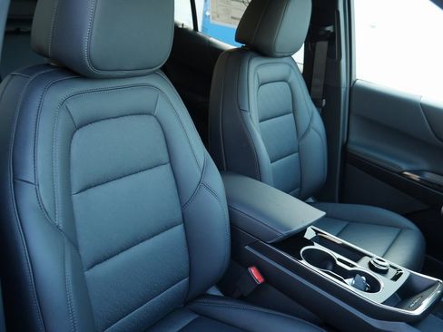 New 2026 Chevrolet Equinox LT image 23