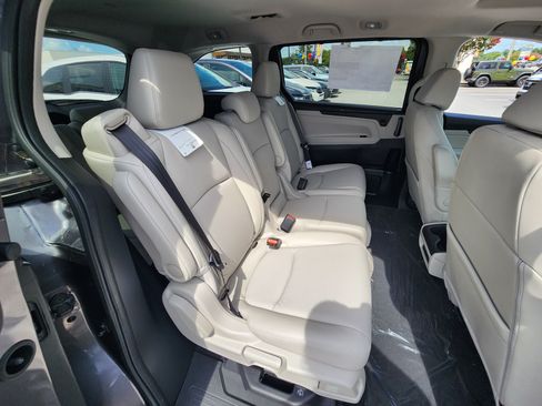 New 2026 Honda Odyssey EX-L image 6