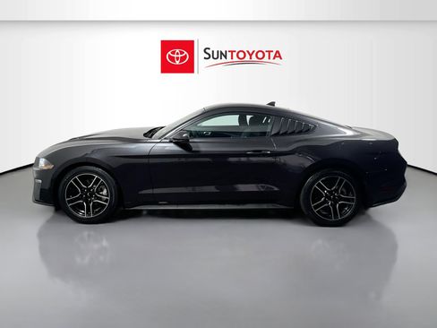 Used 2022 Ford Mustang Coupe w/ Equipment Group 101A image 7