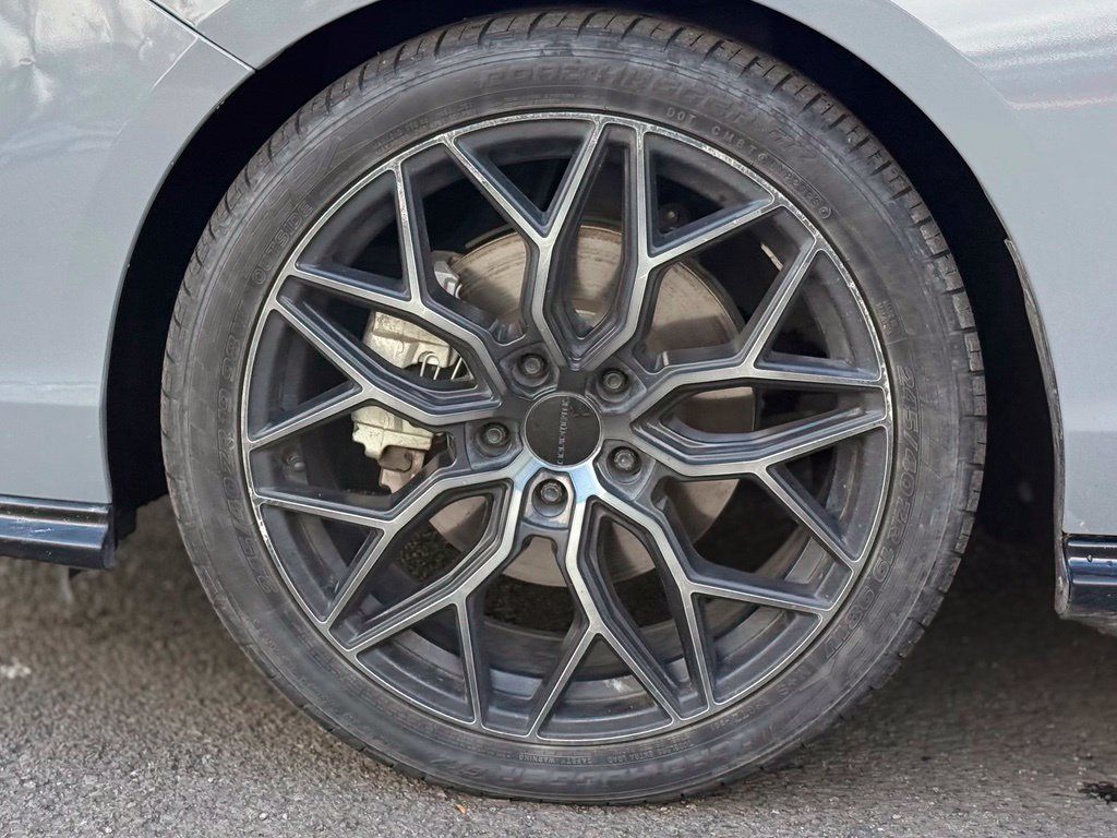Used 2023 Honda Accord Sport image 9