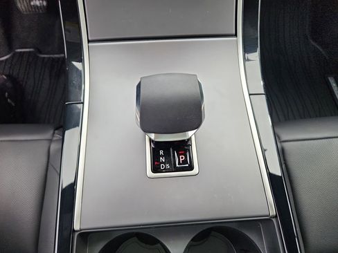New 2026 Land Rover Range Rover Velar S AWD/4WD image 18