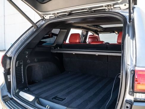 Used 2018 Jeep Grand Cherokee Trackhawk AWD/4WD image 25
