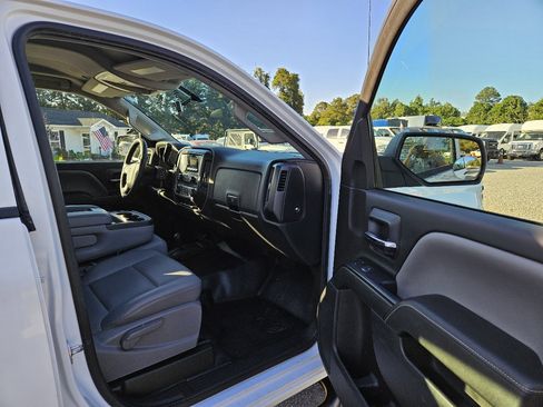 Used 2015 Chevrolet Silverado 2500 W/T image 27