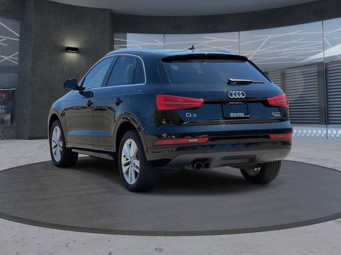 Used 2018 Audi Q3 2.0T Premium Plus w/ Premium Plus Package AWD/4WD image 3