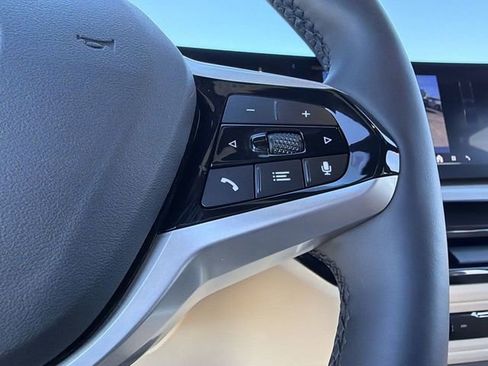 Certified 2025 BMW 330i Sedan w/ Convenience Package image 24