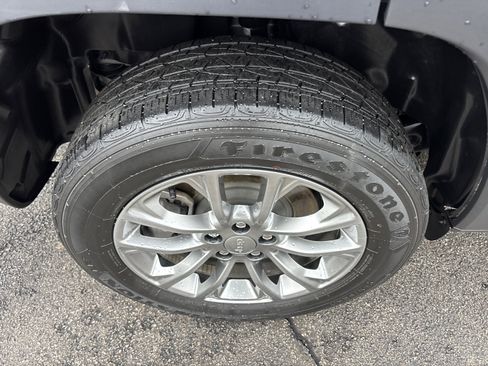 Used 2021 Jeep Cherokee Latitude Lux w/ Sun & Sound Group image 10