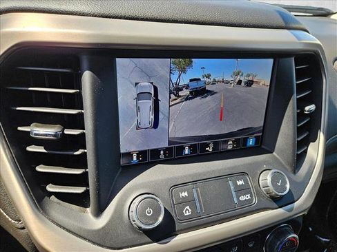 Used 2022 GMC Acadia Denali w/ Denali Ultimate Package AWD/4WD image 12