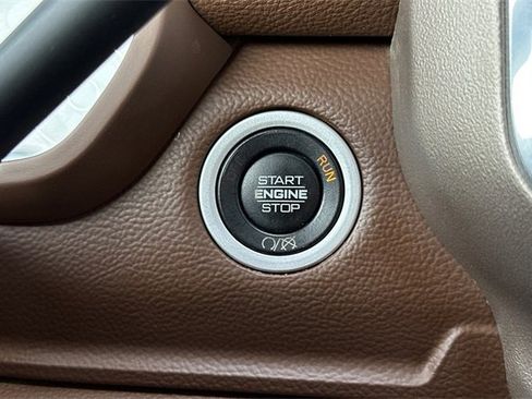 Certified 2020 RAM 3500 Laramie image 22