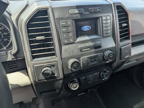Used 2018 Ford F150 XLT AWD/4WD image 15