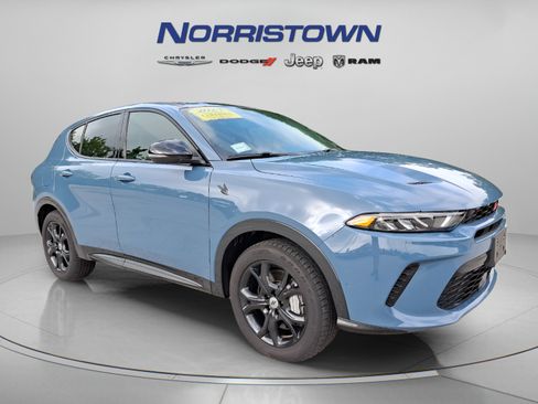 Used 2024 Dodge Hornet R/T Plus w/ R/T Blacktop Package AWD/4WD image 1