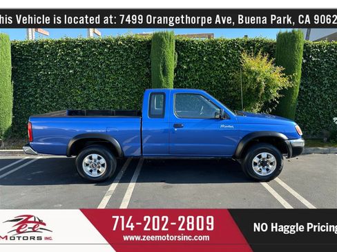 Used 1998 Nissan Frontier XE image 4
