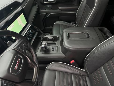 Used 2022 GMC Sierra 1500 AT4X image 14
