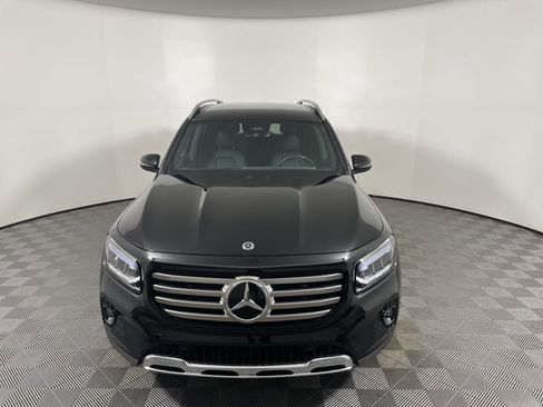 Used 2025 Mercedes-Benz GLB 250 image 8