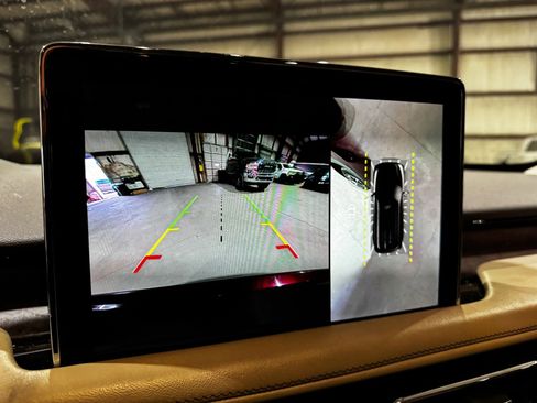 Used 2020 Lincoln Aviator Reserve w/ Equipment Group 202A image 34