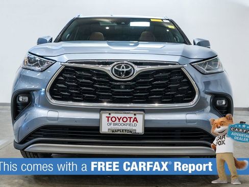 Certified 2021 Toyota Highlander Platinum image 2