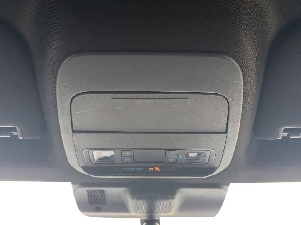 Used 2025 Ford F150 XLT w/ Equipment Group 301A Standard AWD/4WD image 21