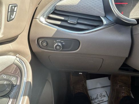 Used 2019 Chevrolet Malibu LT image 26