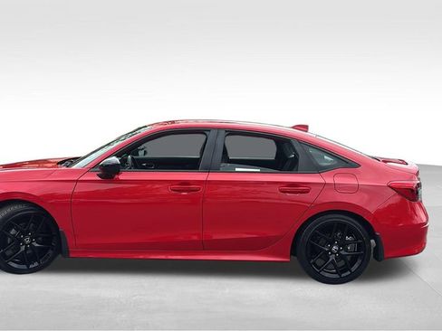 Used 2024 Honda Civic Sport image 4