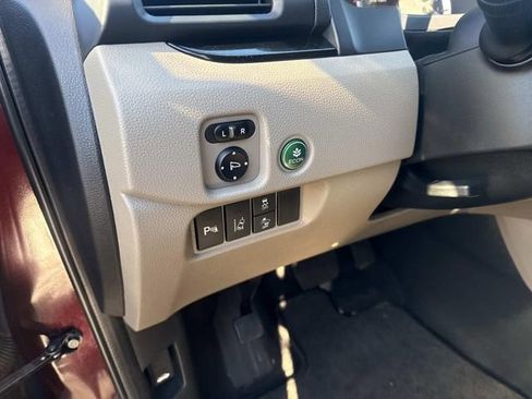 Used 2016 Honda Pilot Elite image 32