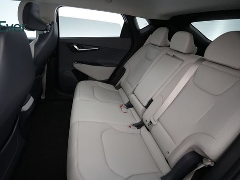 Used 2024 Kia EV6 Wind RWD image 24