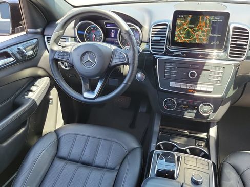 Used 2018 Mercedes-Benz GLE 350 4MATIC image 12