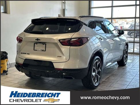 Certified 2022 Chevrolet Blazer RS image 3