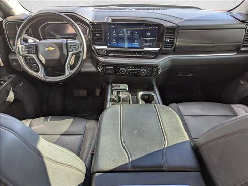 Used 2023 Chevrolet Silverado 1500 LTZ image 17