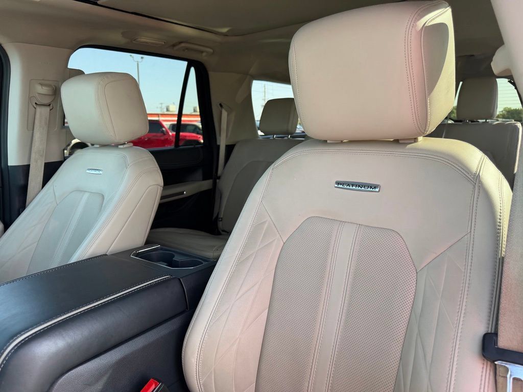 Used 2023 Ford Expedition Max Platinum AWD/4WD image 15