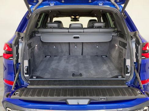 Used 2025 BMW X5 M60i image 30