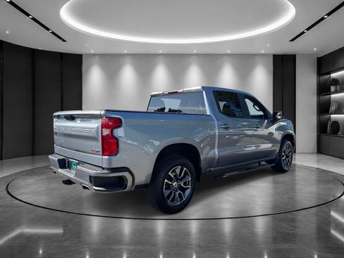 Used 2024 Chevrolet Silverado 1500 RST AWD/4WD image 4