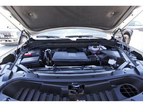 Certified 2024 Cadillac Escalade ESV Premium Luxury image 35