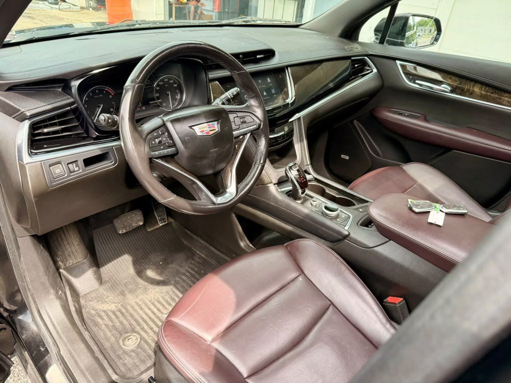 Used 2022 Cadillac XT6 Premium Luxury AWD/4WD image 17