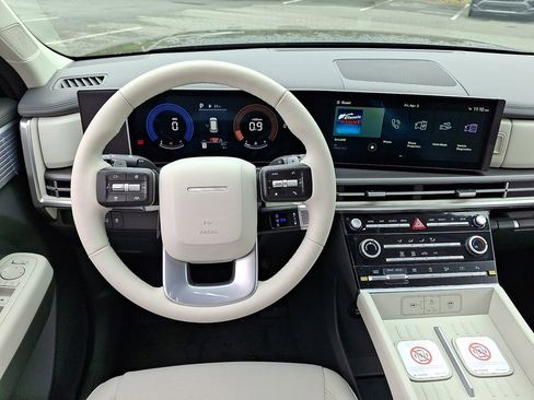 New 2026 Hyundai Santa Fe SE AWD/4WD image 8
