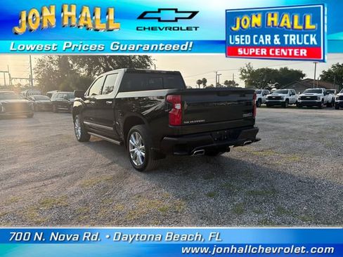 Used 2025 Chevrolet Silverado 1500 High Country AWD/4WD image 9